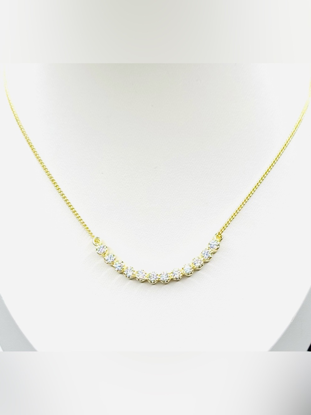 MOISSANITE 18K YG 3 c.t.w Necklace VIDEO - Picture 3 of 8